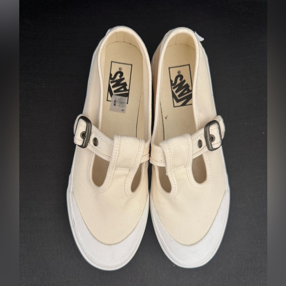 NEW Vans Style 93 Mary Jane Sneakers Shoes Buckle Cream White Canvas
